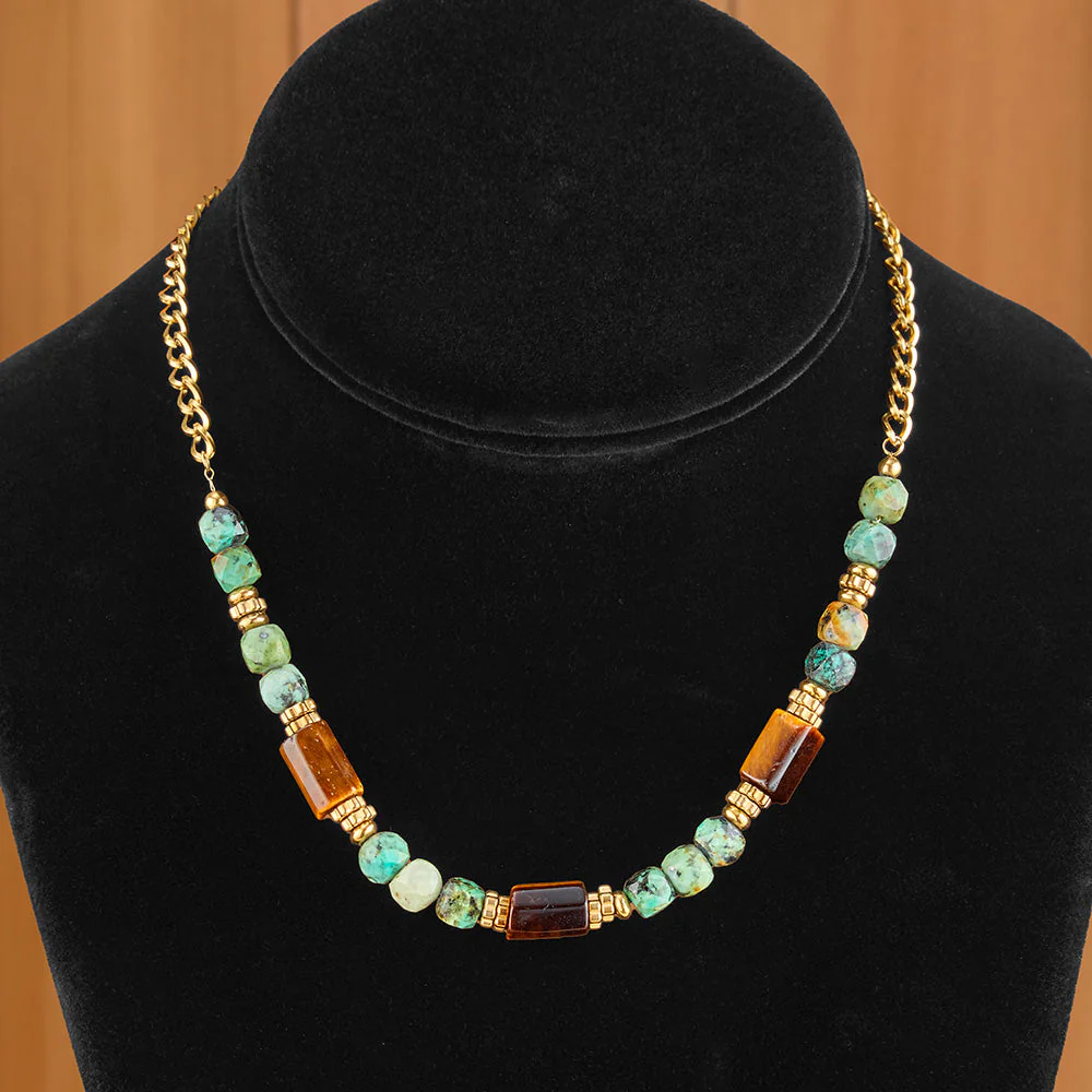 Anartxy Purús Beaded Gold Necklace - Image 2