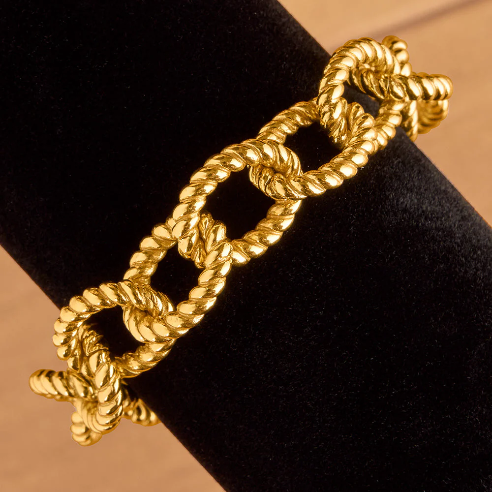 Capucine De Wulf Victoria Gold Link Chain Bracelet - Image 2
