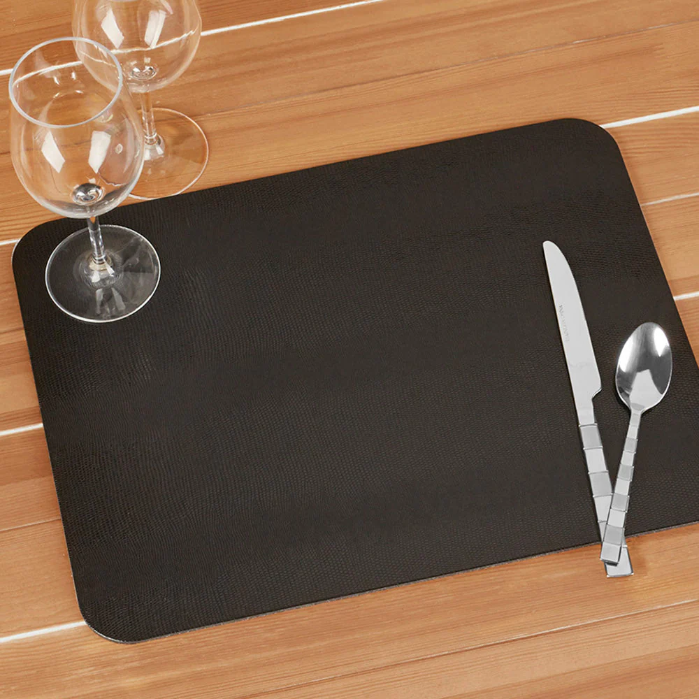 Caspari Lizard Felt-Backed Placemat - Image 10