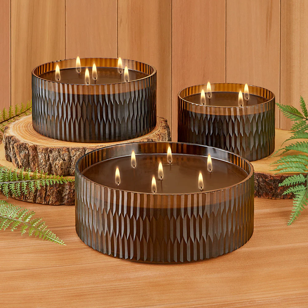 Cedar Leaf & Hinoki Cypress Candle - Image 2