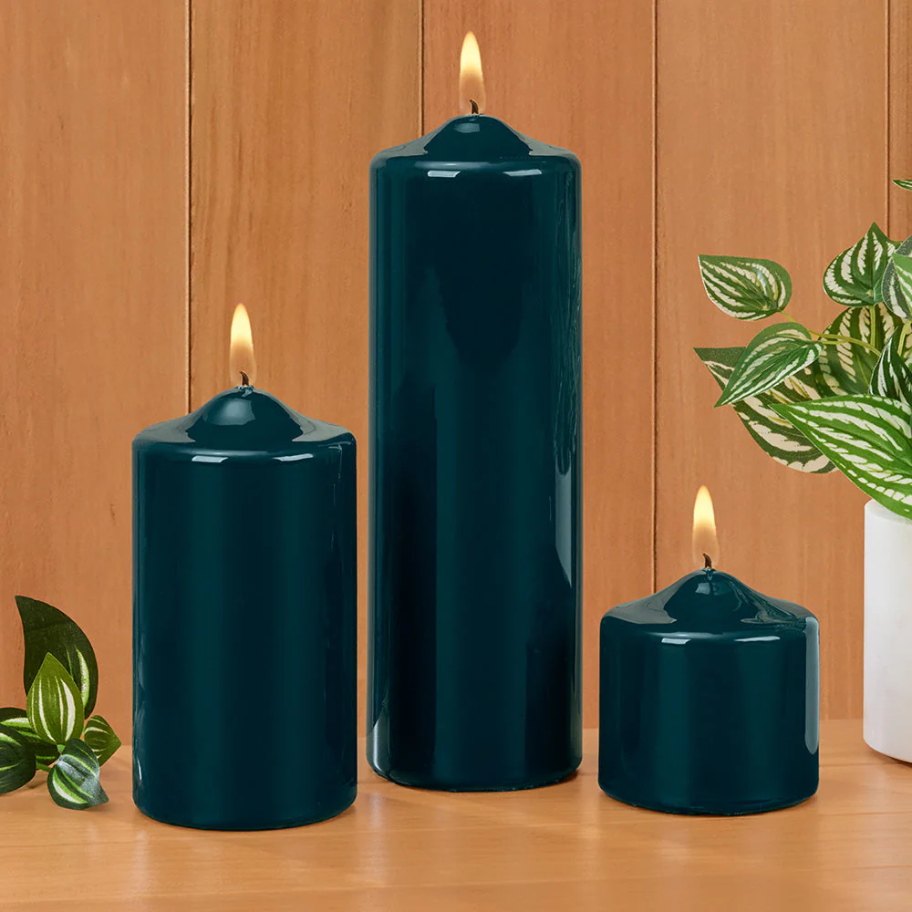 Ceralacca Lacquer Pillar Candles, Hunter Green