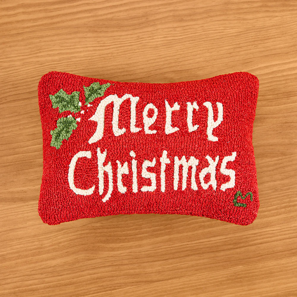 Chandler 4 Corners 12 x 18" Hooked Wool Pillow, "Merry Christmas"