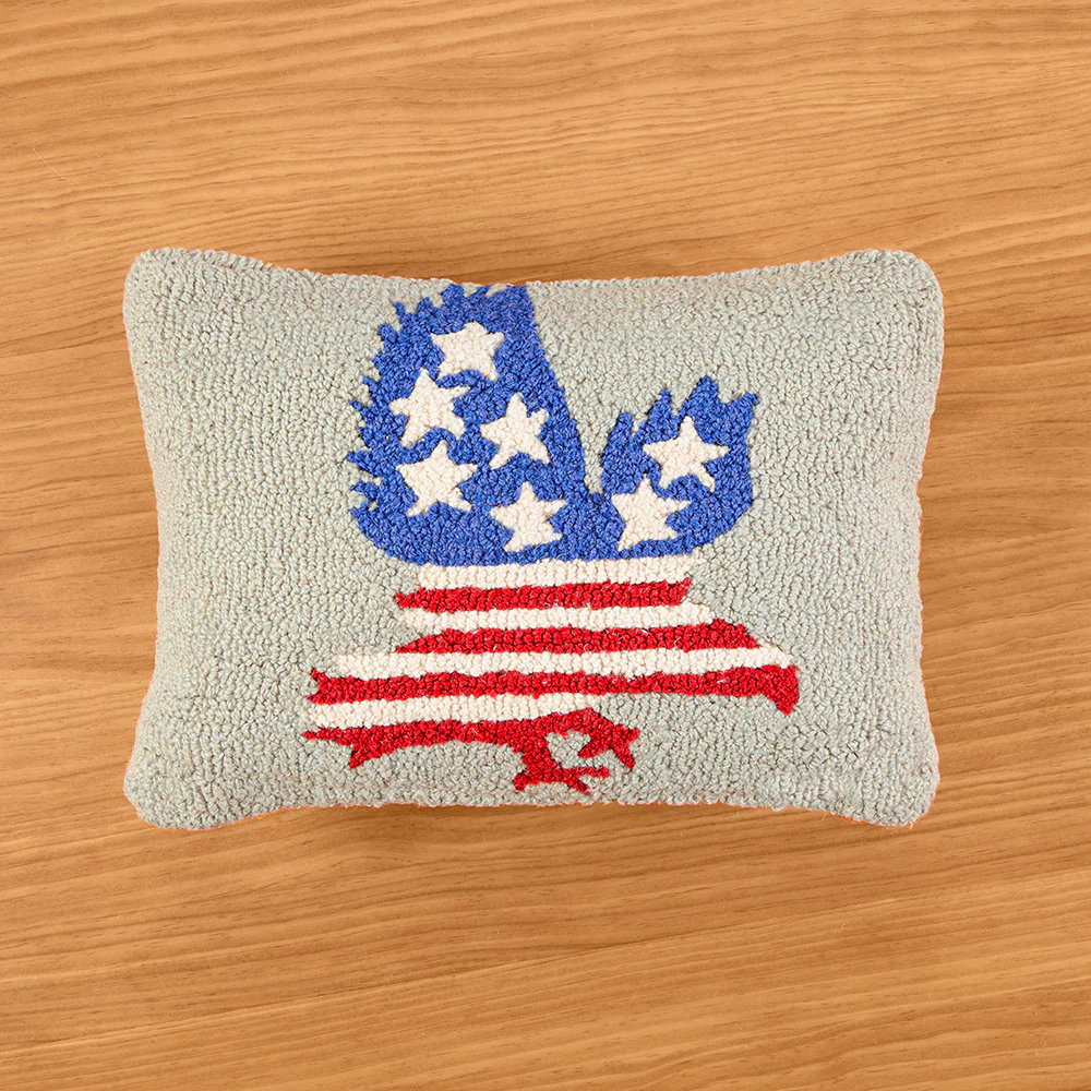 Chandler 4 Corners 20" x 14" Hooked Wool Pillow, Patriotic Eagle