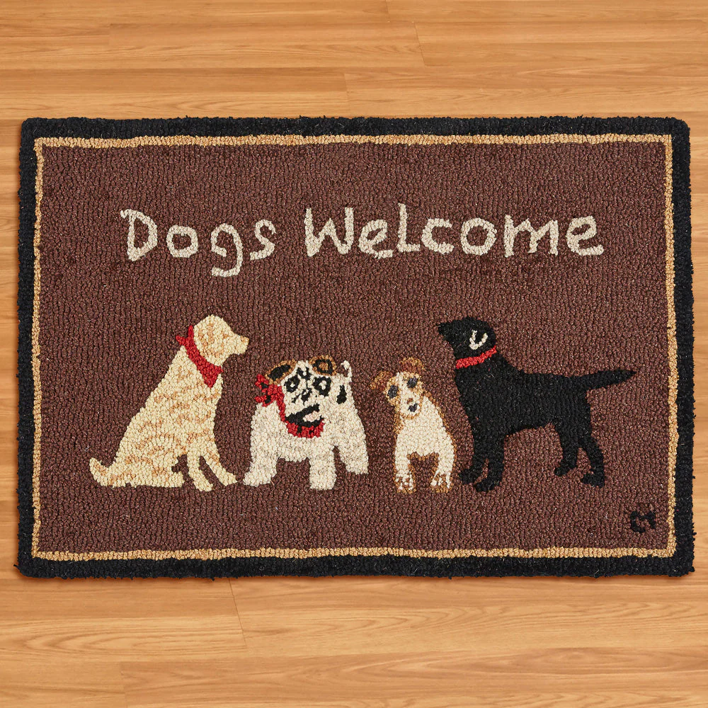 Chandler 4 Corners 2' x 3' Hooked Rug, Dogs Welcome