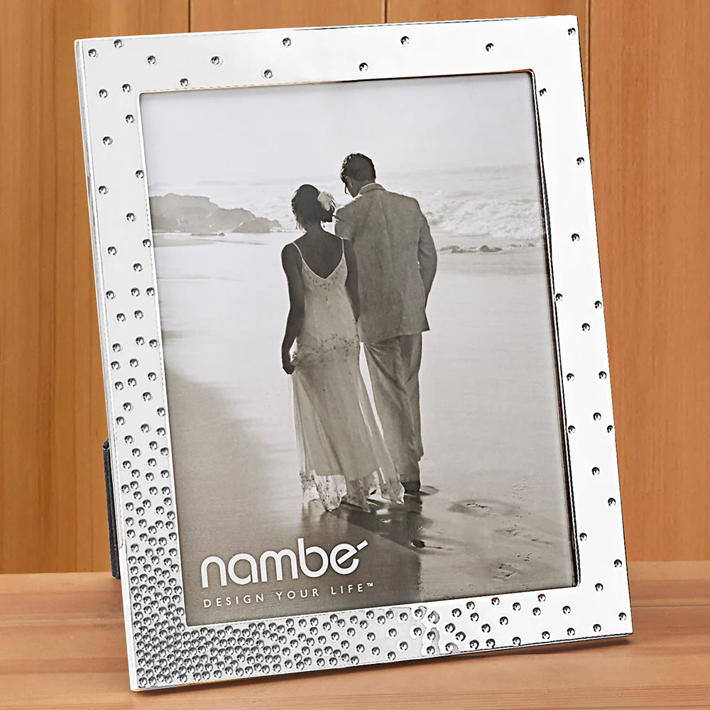 Dazzle Photo Frame by Nambé - Image 3