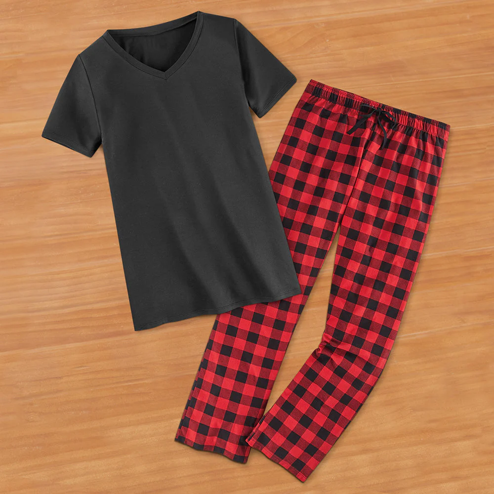 Hello Mello® Women's Plaid Pajama Set - Image 3