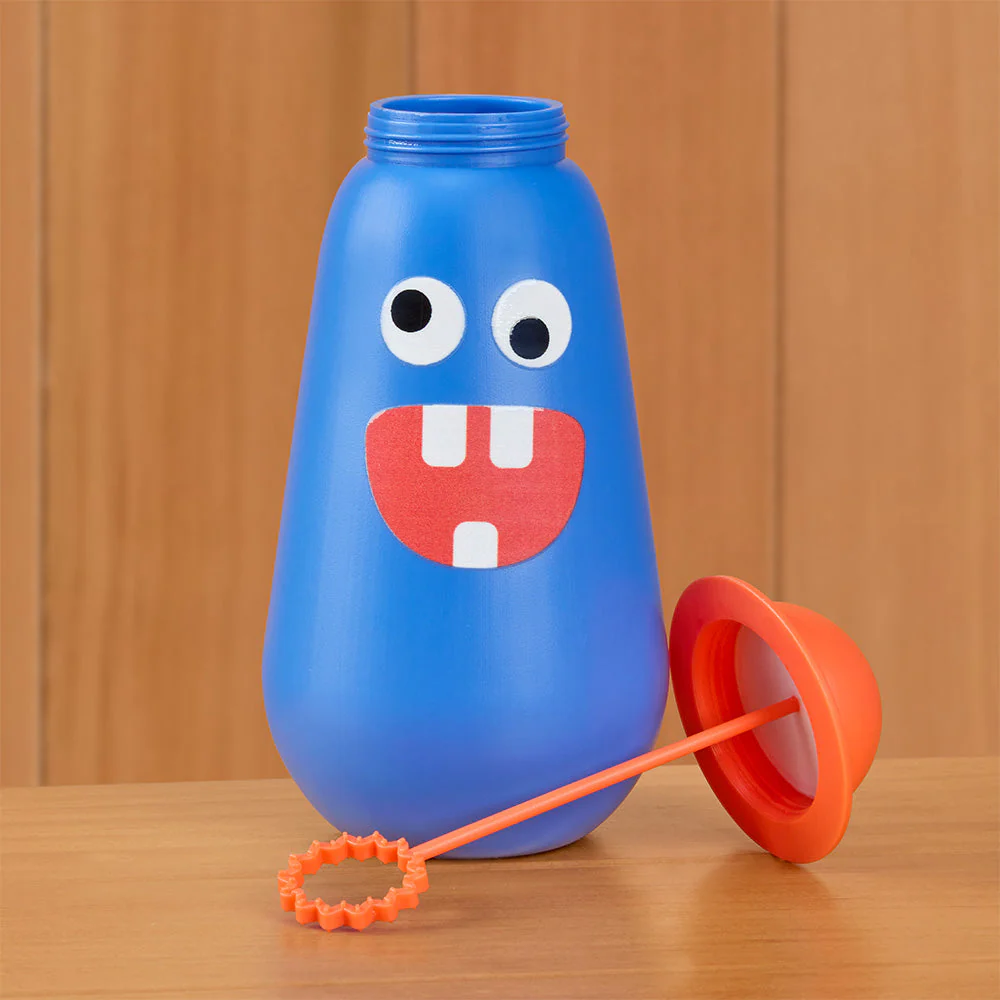 Kikkerland Kidoki Monster Bubbles with Blowing Wand - Image 2
