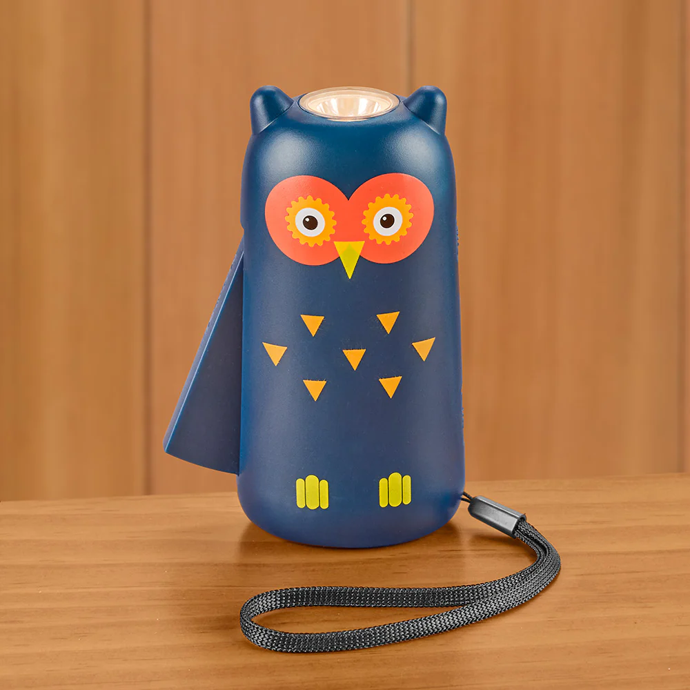 Kikkerland Kidoki Squeeze Flashlight