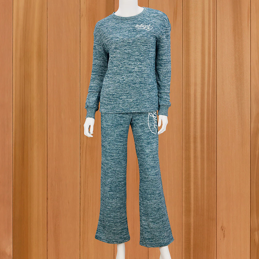Lakegirl Women's Hacci Pullover - Image 2
