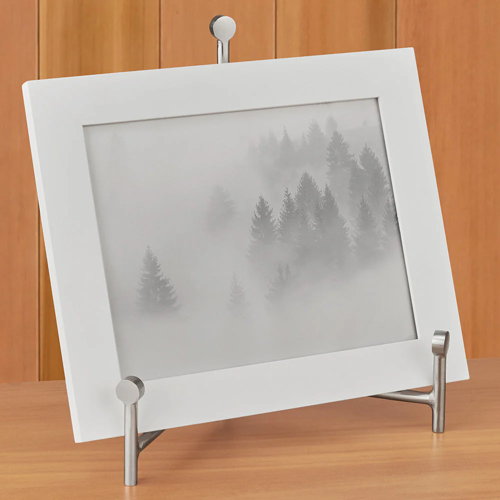 Le Cirq Silver Easel/Plate Stand - Image 2