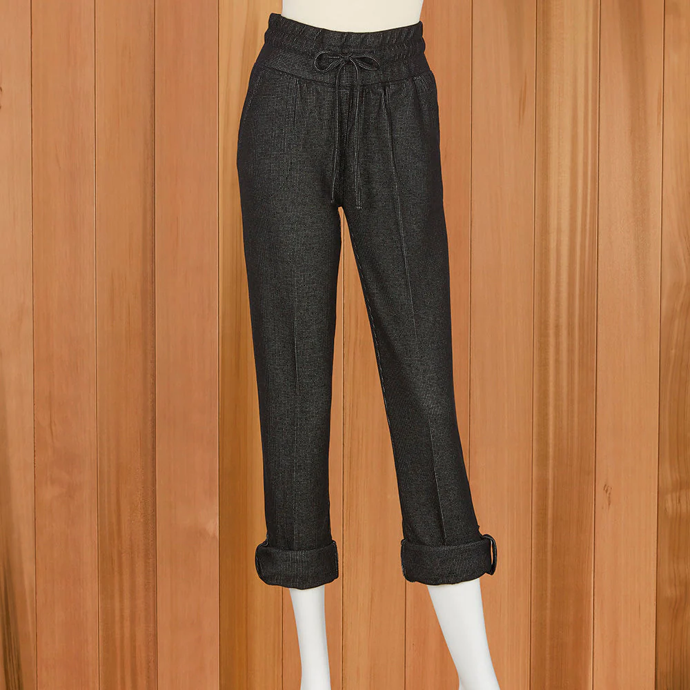 Lulu-B Textured Roll-Up Capris