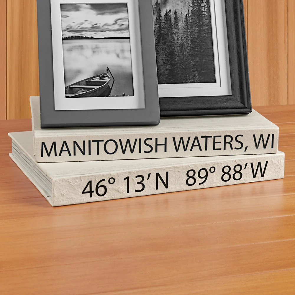 Manitowish Waters, WI Decorative Books - Image 4