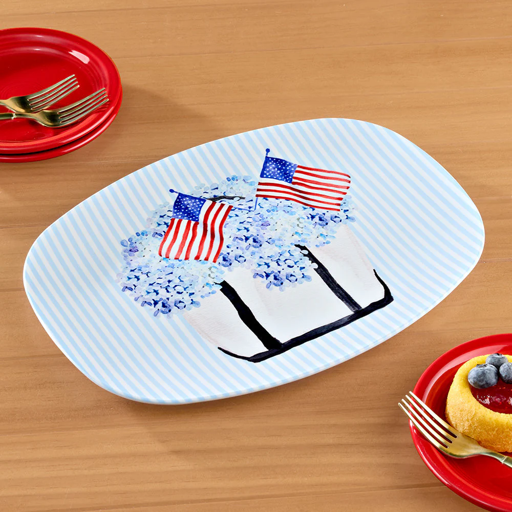 Mariposa TRAYchic Platter, Patriotic Summer Tote Flags and Hydrangeas