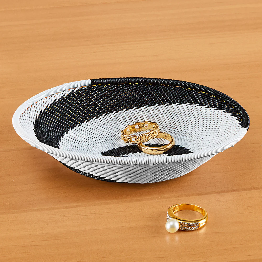 Oval Telephone Wire Bowl, African Eclipse - Image 2