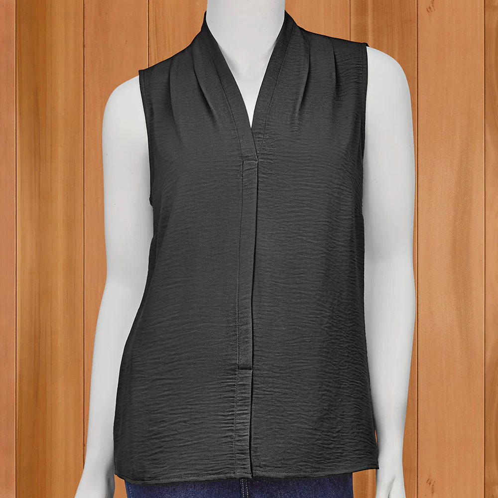 Renuar Crepe Sleeveless Blouse - Image 2