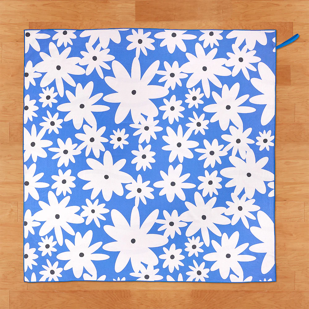 Reversible Microfiber Beach Blanket, Posh Wave - Image 4