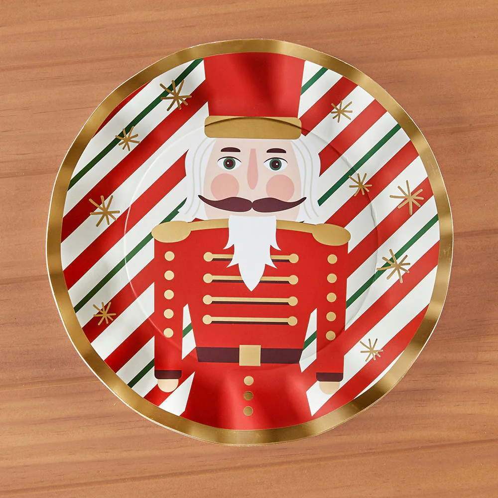 Sophistiplate Wavy Christmas Paper Dinner Plates, Nutcracker