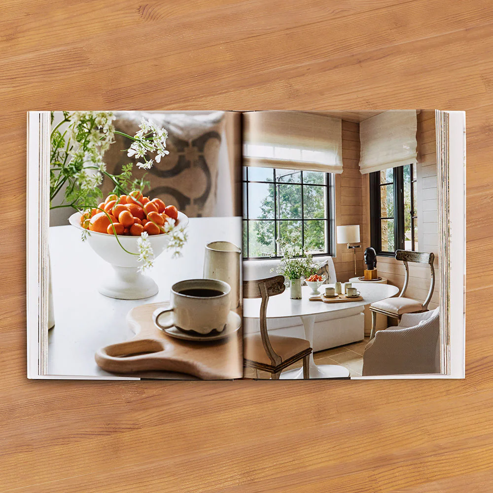 "The Romance of Home: Houses by Mohon Interiors" by Marcus Mohon - Image 2