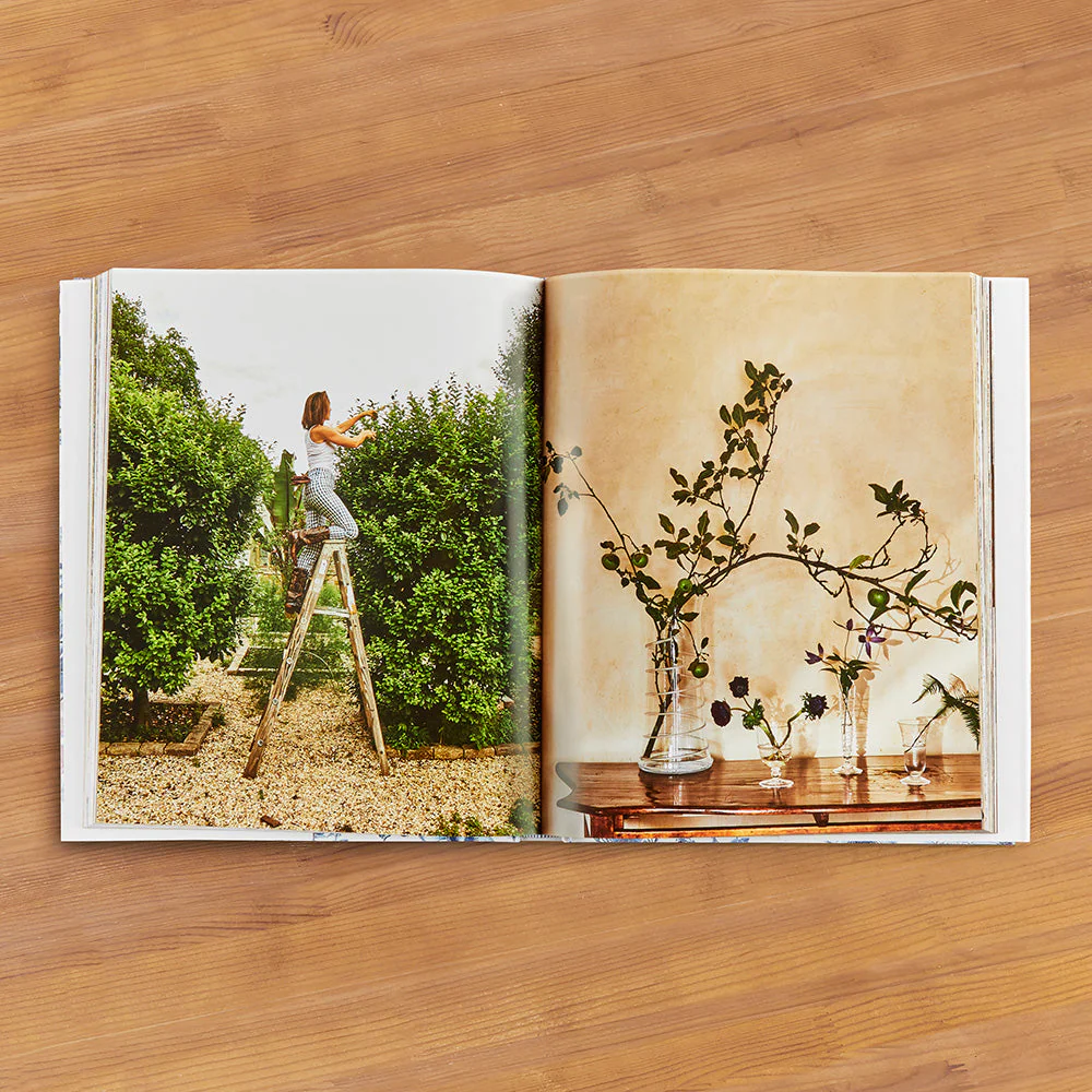 "Together at the Table: Entertaining at Home with the Creators of Juliska" by Capucine De Wulf Gooding and David Gooding - Image 2